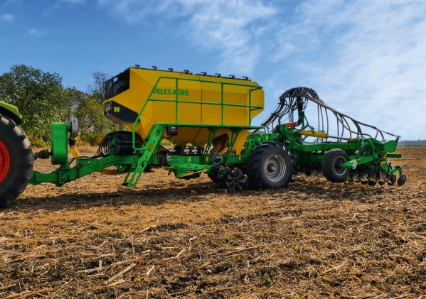 PERSEUS SINGLE-DISC SEEDING COMPLEX (Trailed, single-row)