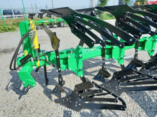 Plow reversible mounted tractor PONM 3‒35+ produced by Veles Agro Odessa