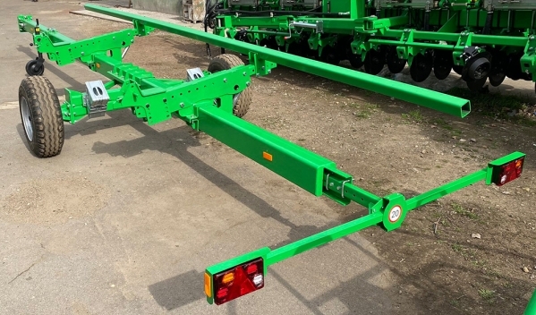 ВТЖ УНІВЕРСАЛЬНИЙ одновісний ВІЗОК ДЛЯ ПЕРЕВЕЗЕННЯ ЖНИВАРКИ