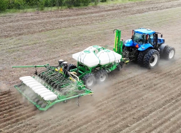 Универсальный посевной комплекс STS Magia (прицепной)